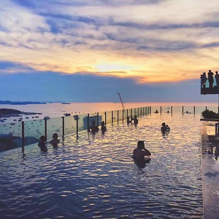 Apartament The Base Pattaya Zewnętrze zdjęcie