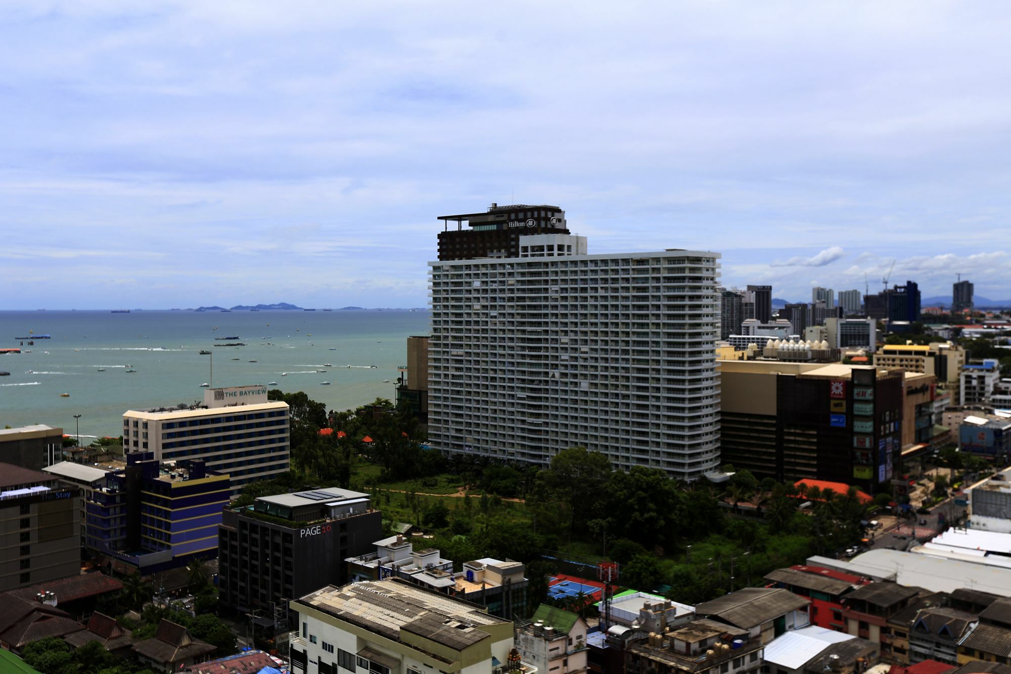 Apartament The Base Pattaya Zewnętrze zdjęcie